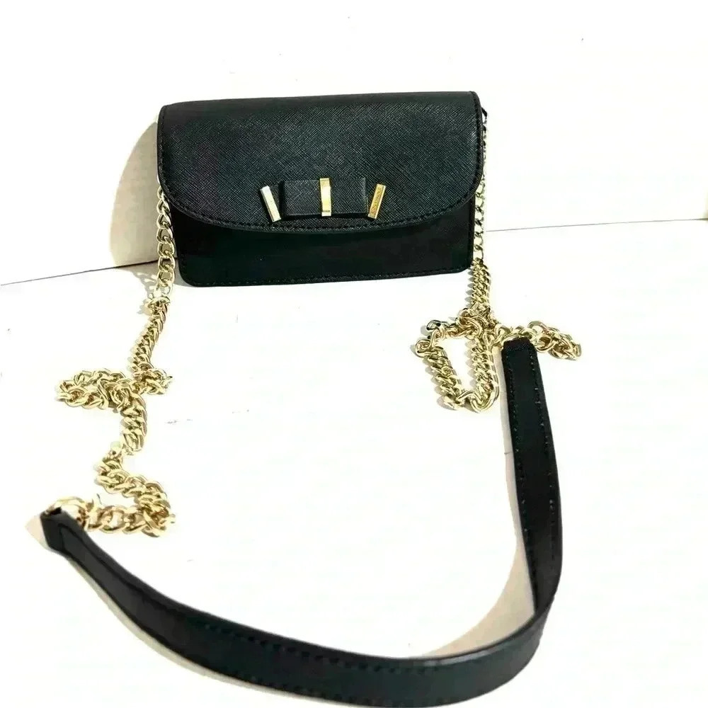 Michael kors black leather crossbody handbag